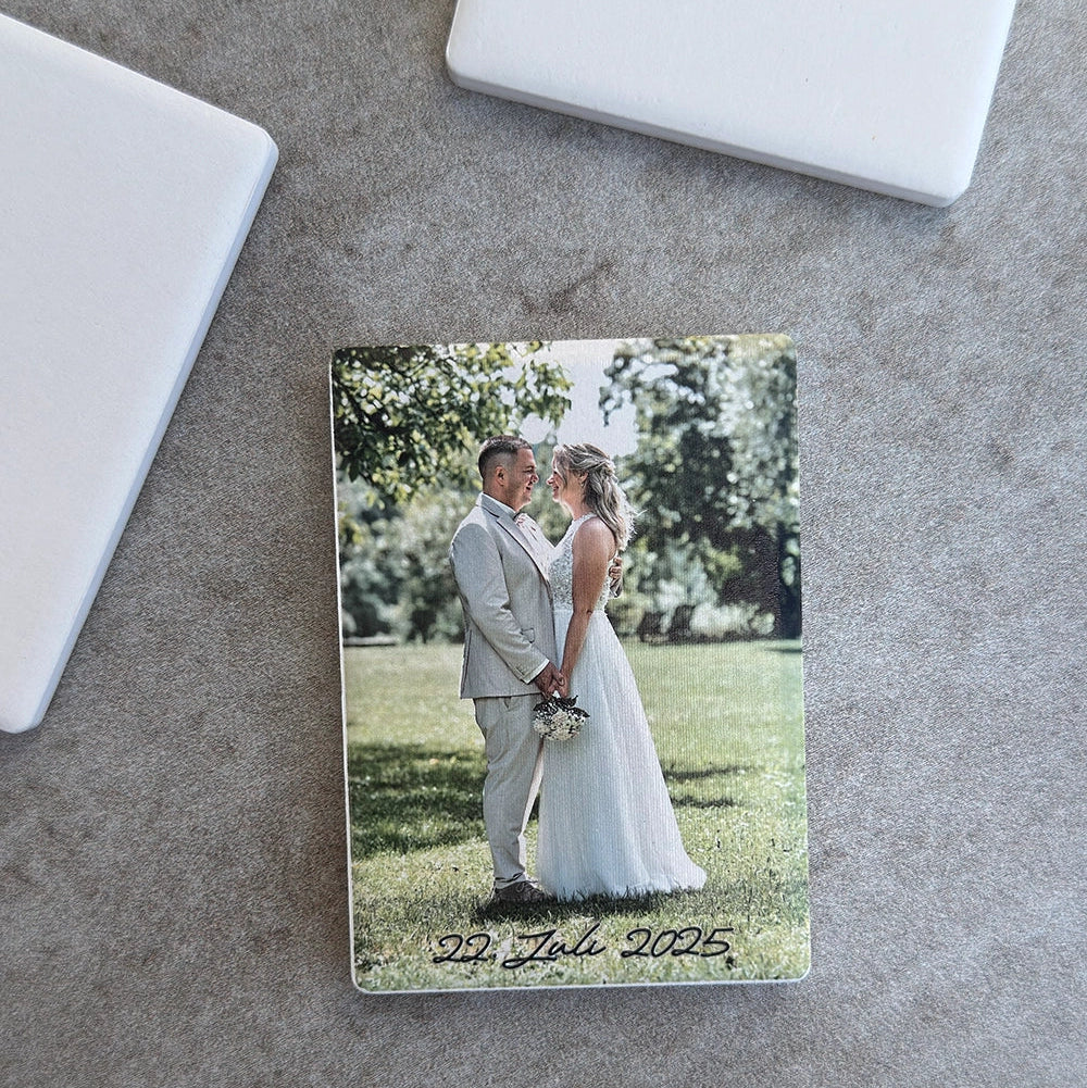 Personalisierter Keramikmagnet mit Wunschfoto und Schriftzug